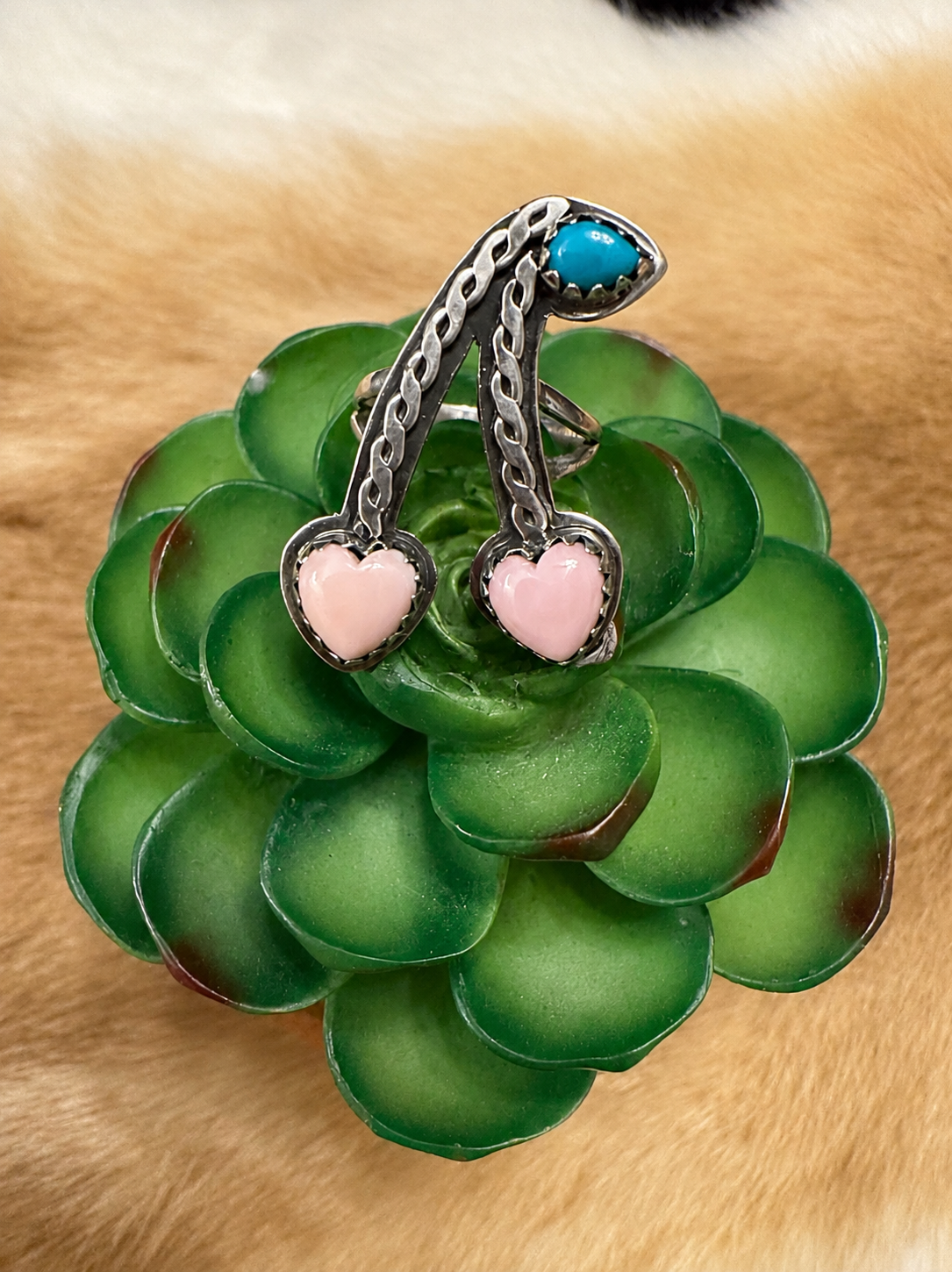 Pink Conch Heart Cherry Ring