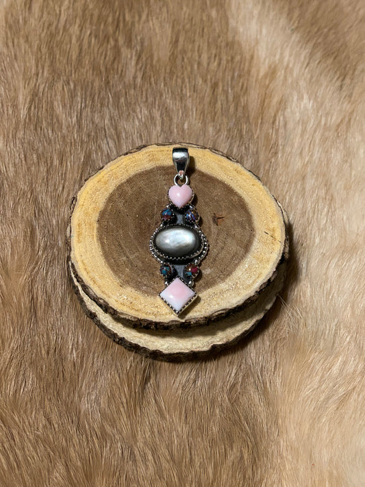 Southwestern Sterling Silver Pink Conch, Mother of Pearl, Spiny Oyster Pendant