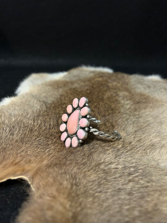 Beautiful Signed Pink Conch Cluster Bracelet