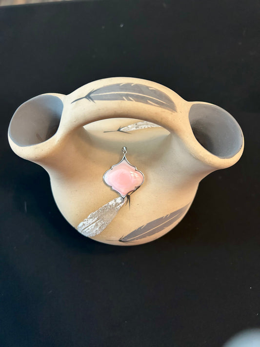 Beautiful Pink Conch Pendant